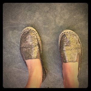 Gold sparkle loafer